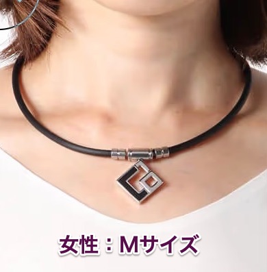 コラントッテネックレス女性Mサイズ